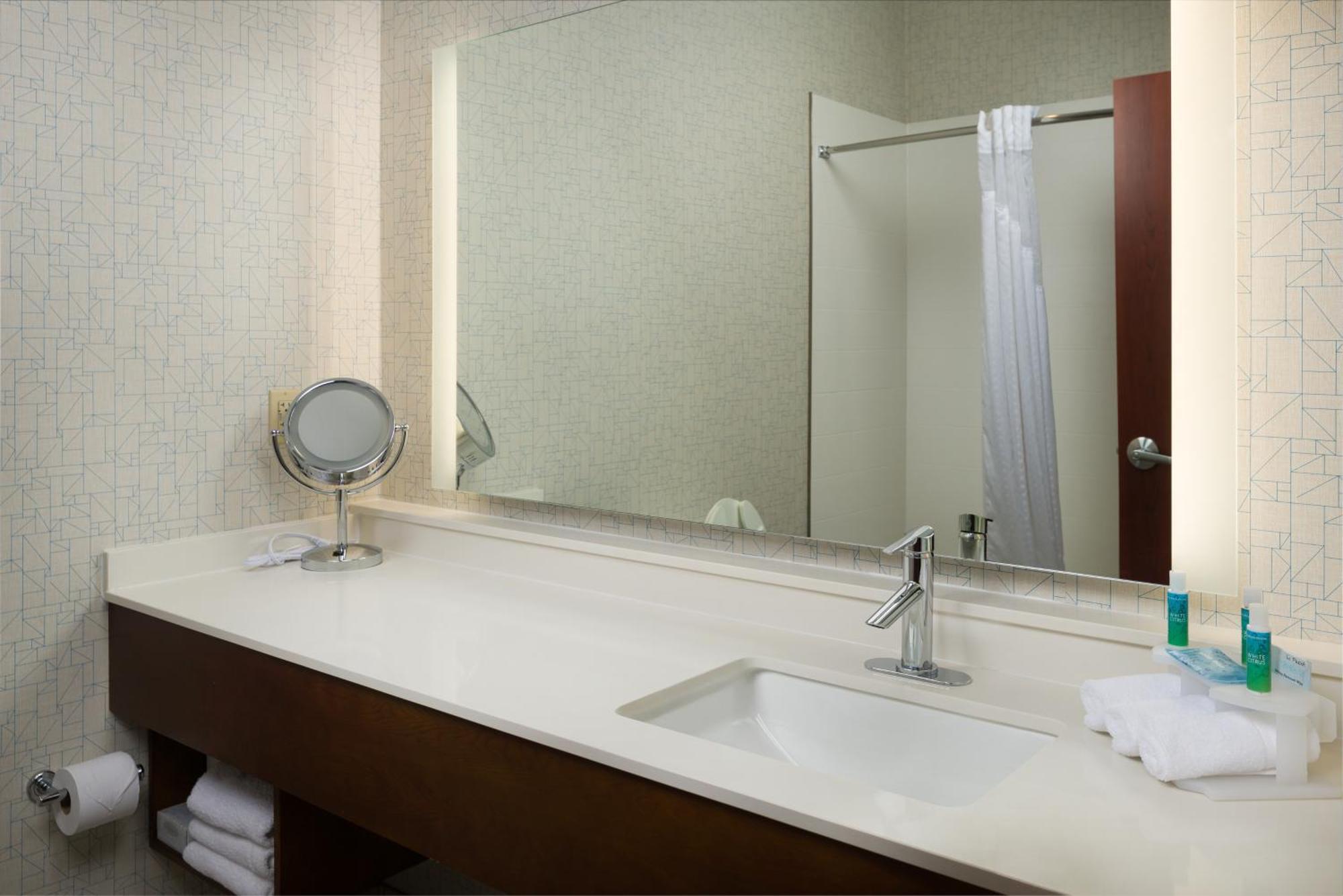 Holiday Inn Express Independence - Kansas City By Ihg Exterior foto
