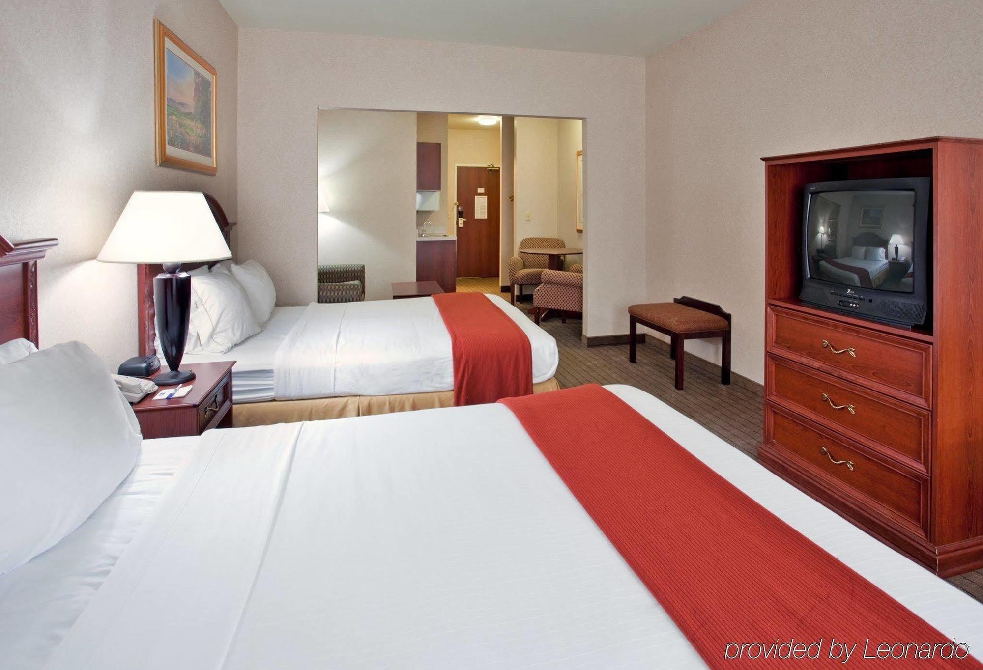 Holiday Inn Express Independence - Kansas City By Ihg Habitación foto