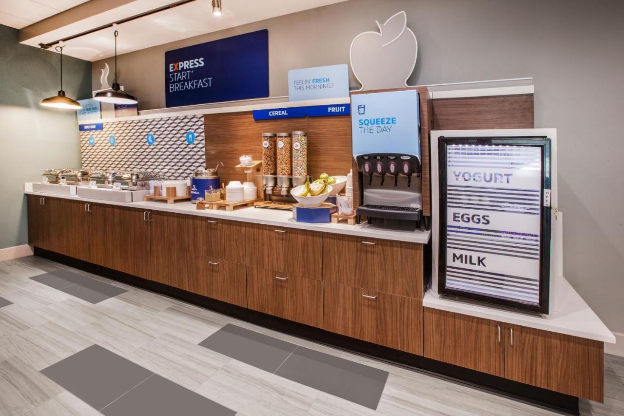 Holiday Inn Express Independence - Kansas City By Ihg Exterior foto